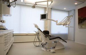 Dental office medical waste disposal